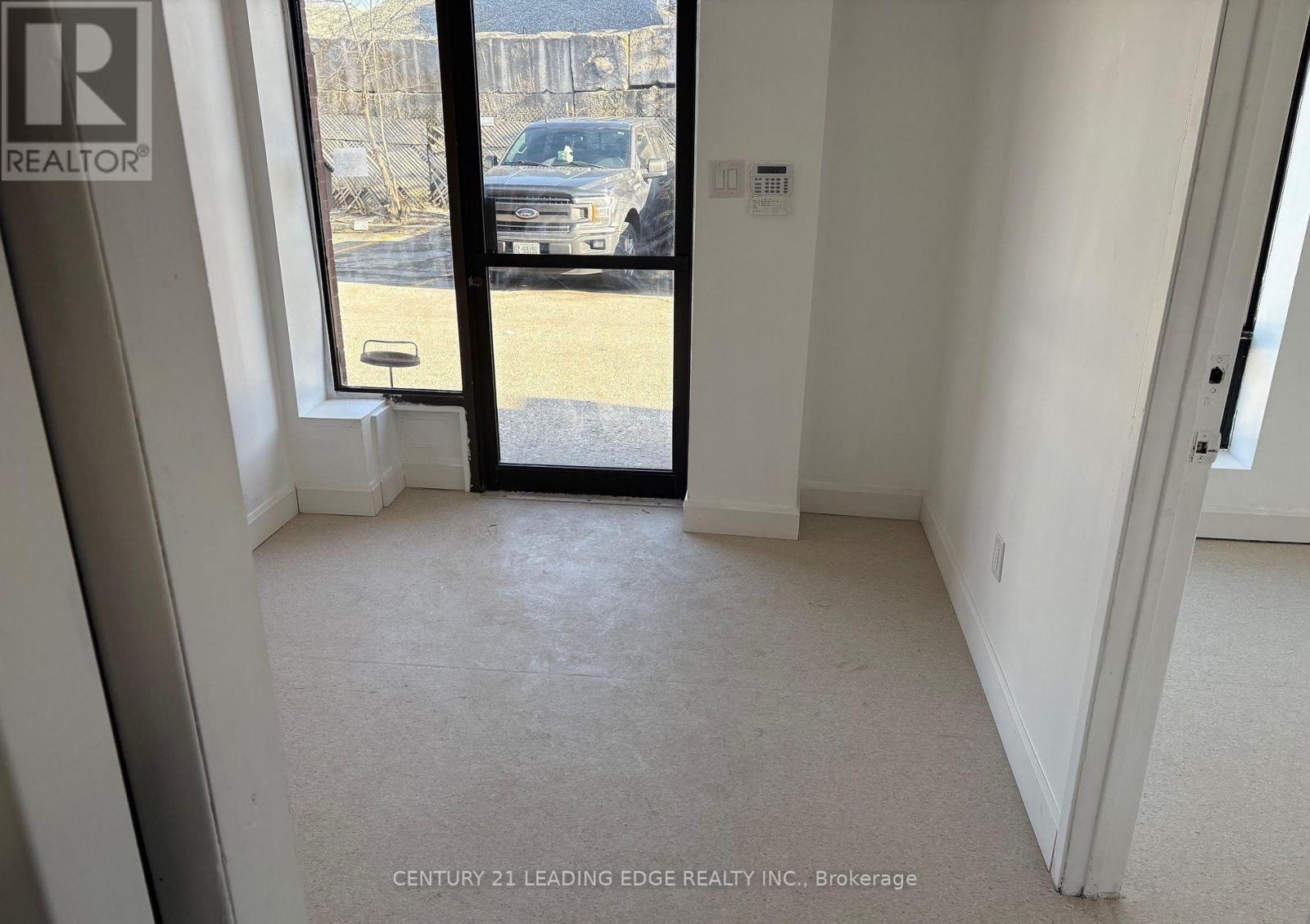 Other at 3 - 52 AIRVIEW ROAD, Toronto (West Humber-Clairville)