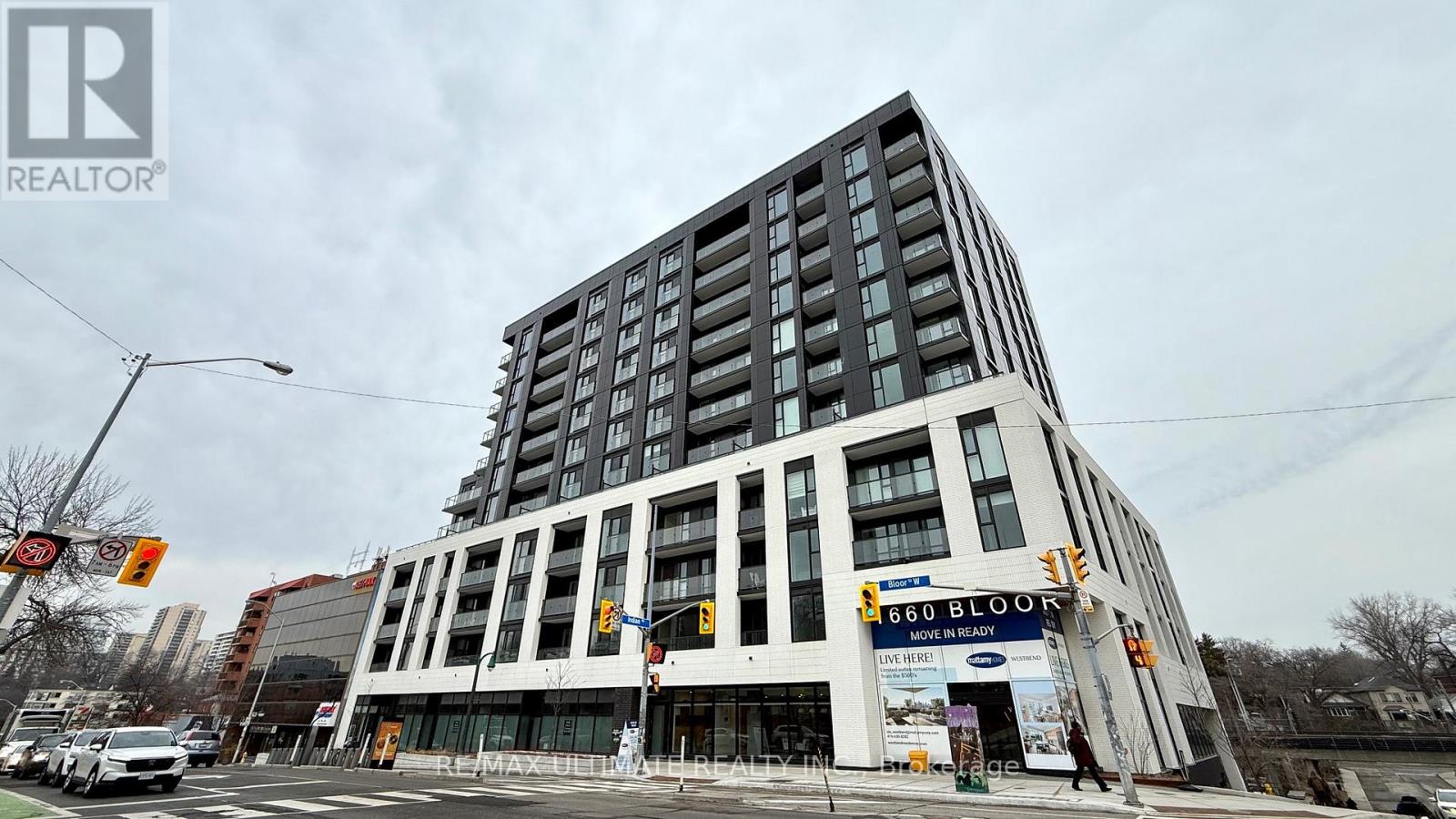 Apartment at 318 - 1660 BLOOR STREET W, Toronto (High Park North)