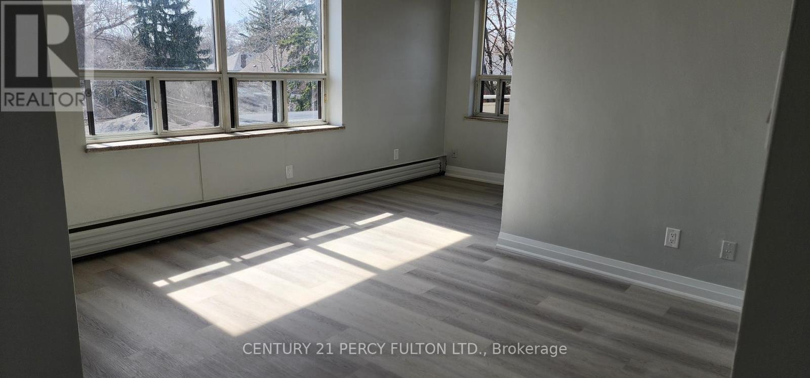 Apartment at 304 - 392 JANE STREET, Toronto (Lambton Baby Point)