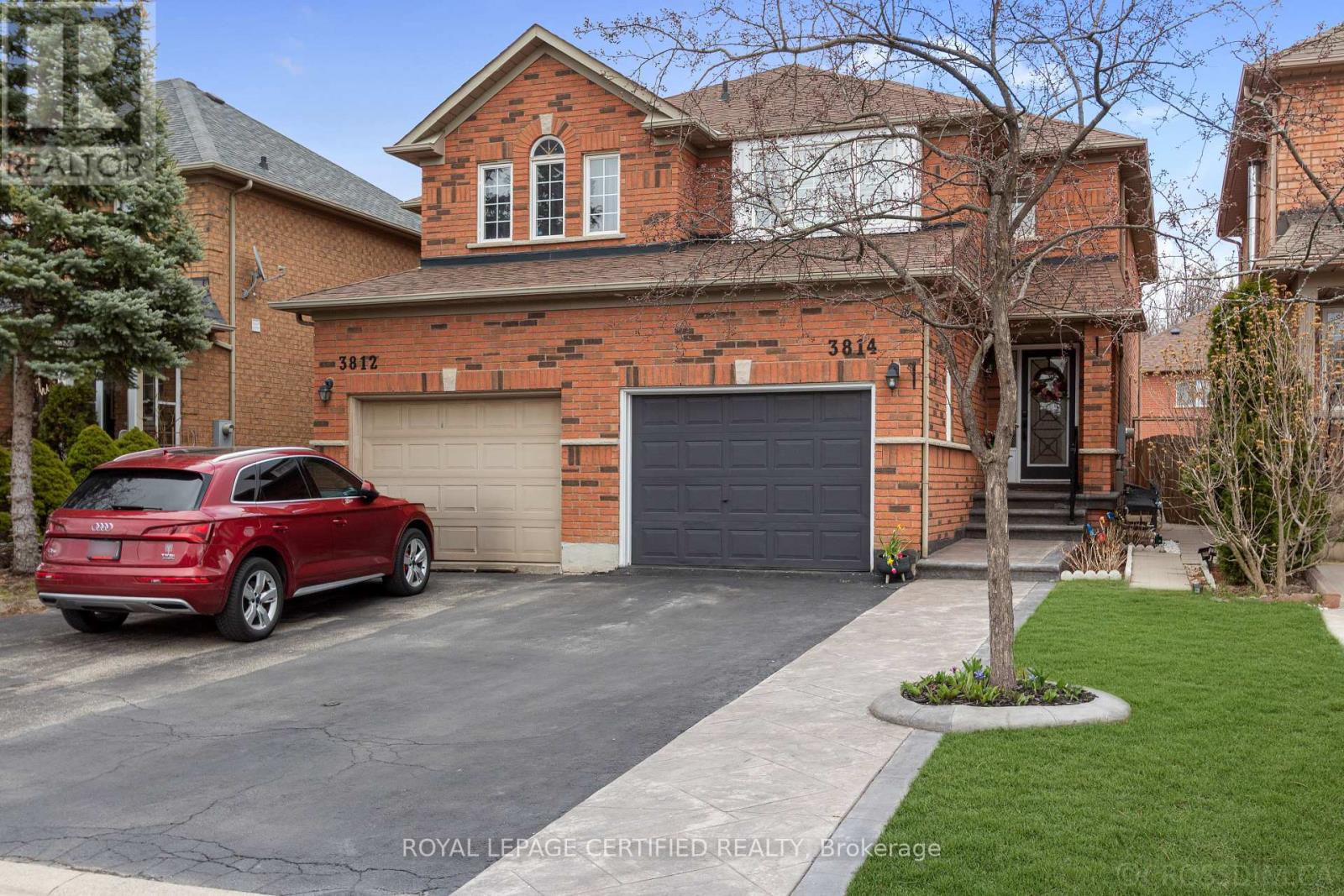 Semi-Detached/Link at 3814 RIDGEPOINT WAY, Mississauga (Lisgar)