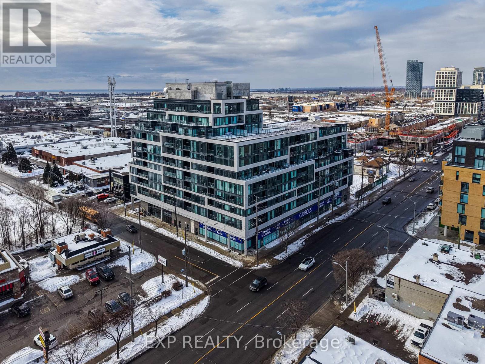 Apartment at 209 - 859 THE QUEENSWAY, Toronto (Stonegate-Queensway)