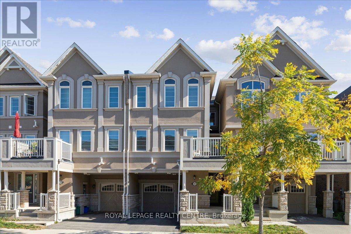 Townhouse at 3087 MISTLETOE GARDENS, Oakville (GO Glenorchy)