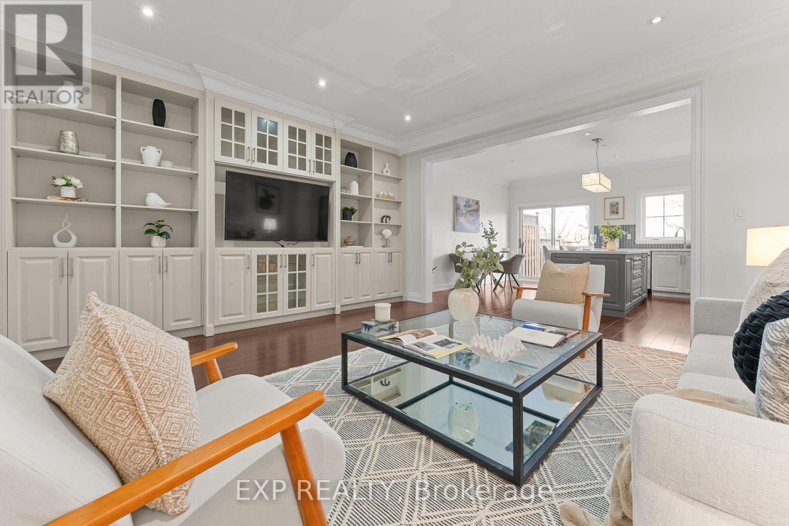 Semi-Detached/Link at 17 HARRISON AVENUE, Mississauga
