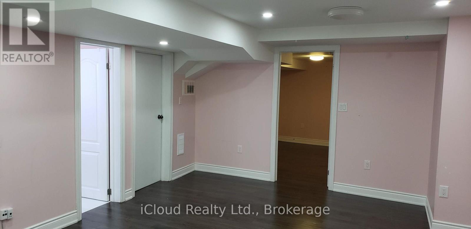Detached at BSMT - 1428 SAMUELSON CIRCLE, Mississauga (Meadowvale Village)