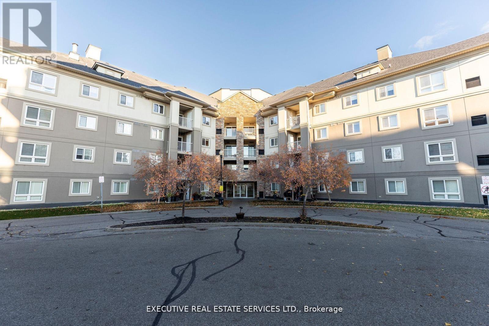 Apartment at #203 - 4 DAYSPRING CIRCLE, Brampton (Goreway Drive Corridor)