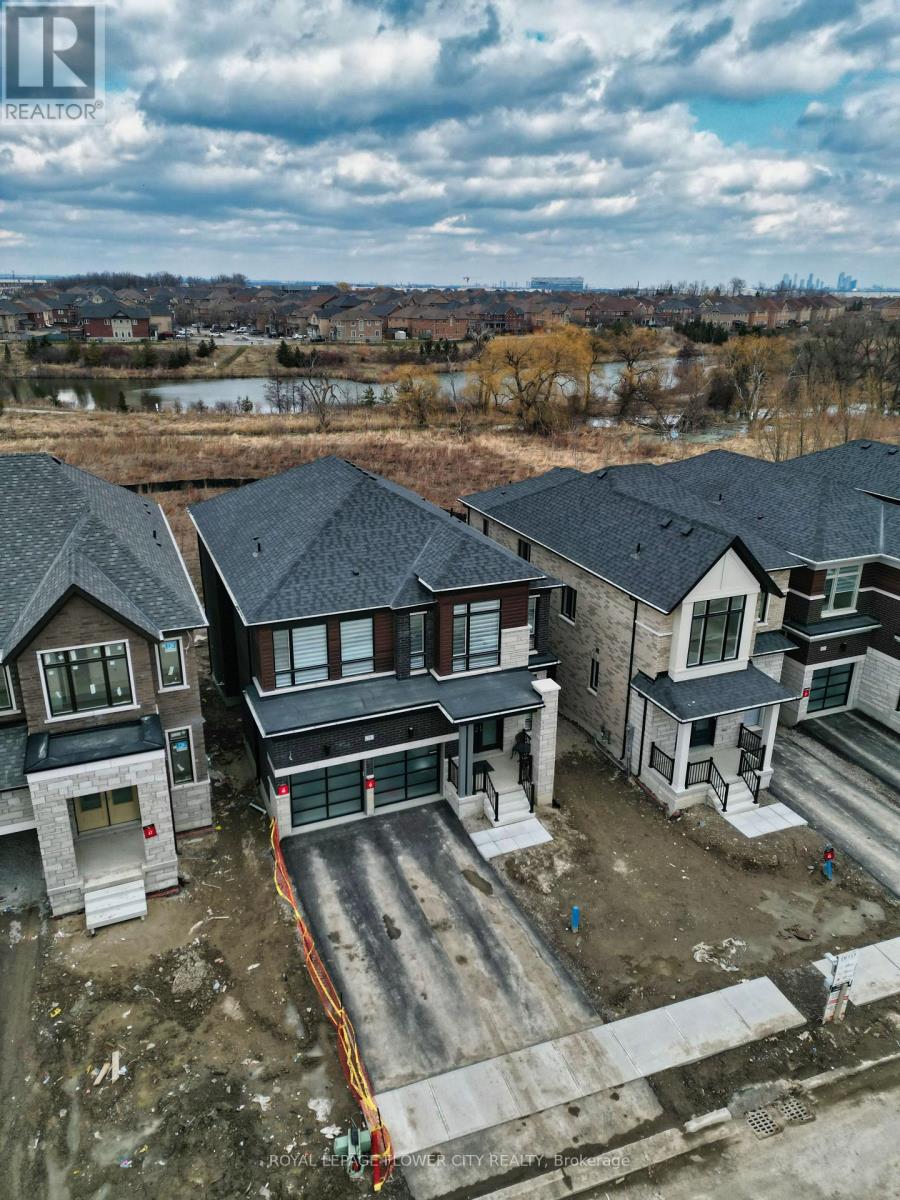 Detached at 21 AVEENA ROAD N, Brampton (Bram East)