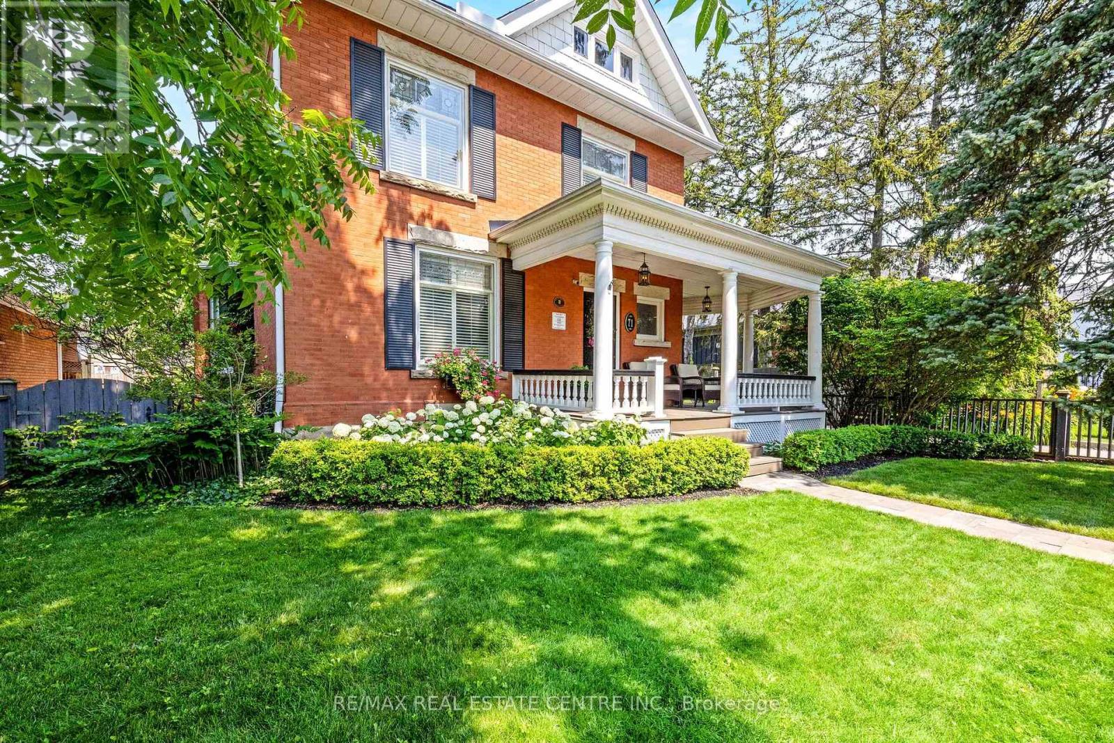 Detached at 71 MILL STREET, Milton (OM Old Milton)