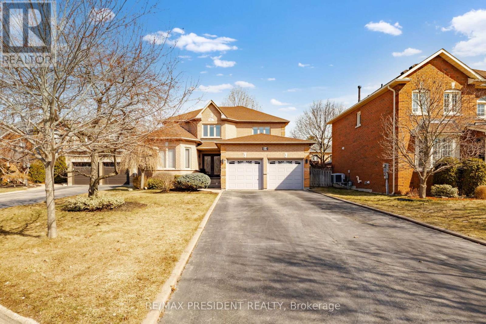 Detached at 14 SAMUEL CRESCENT, Halton Hills (Georgetown)