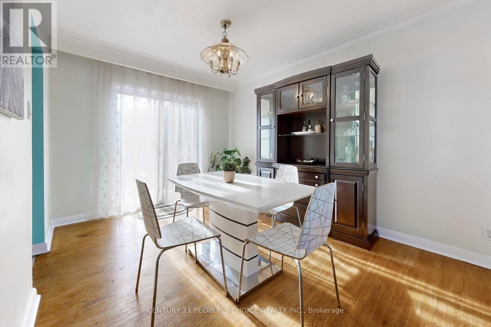 Detached at 35 WESTHUMBER BOULEVARD, Toronto