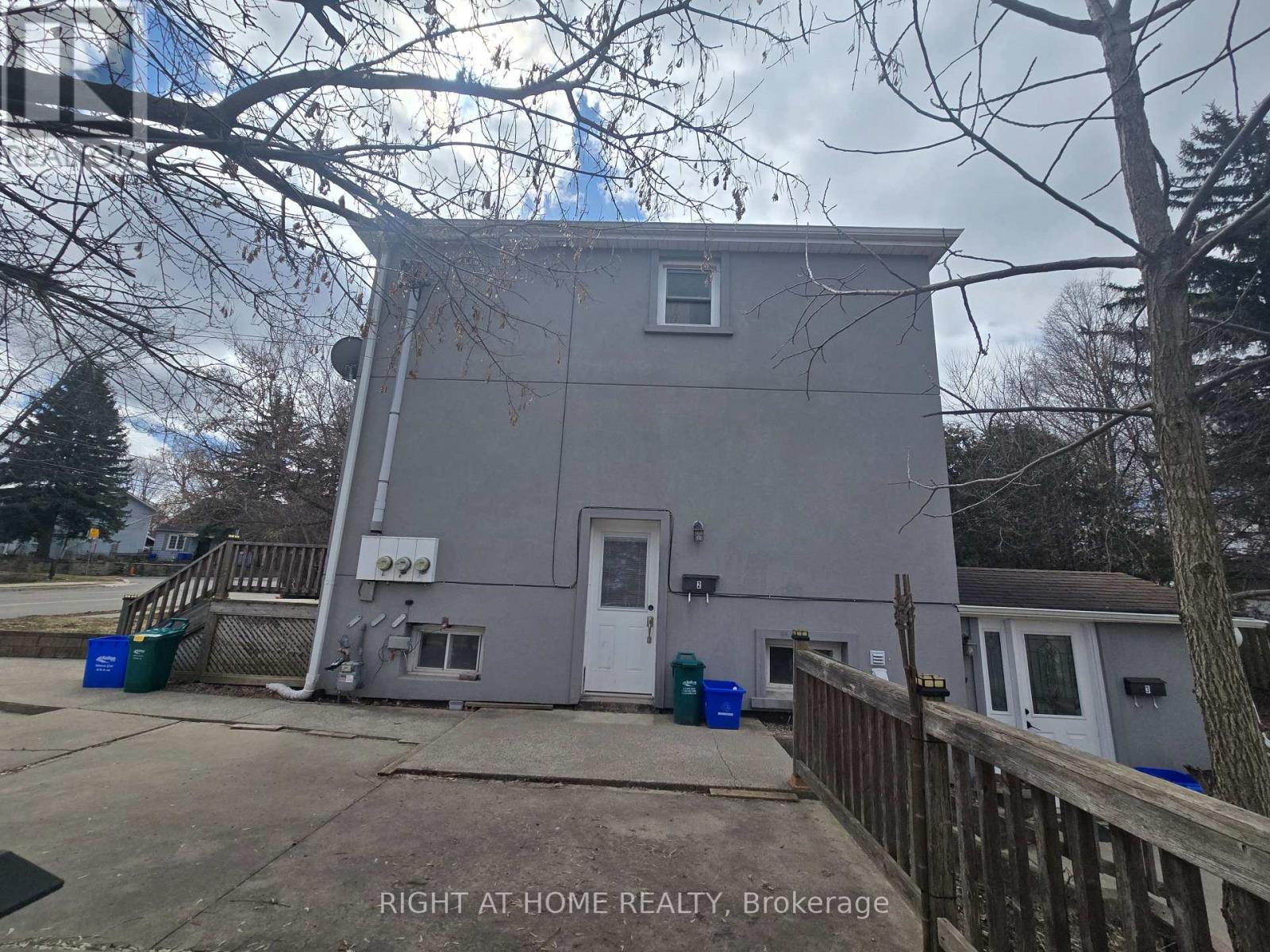 Detached at 3 - 18 EWING STREET, Halton Hills (Georgetown)