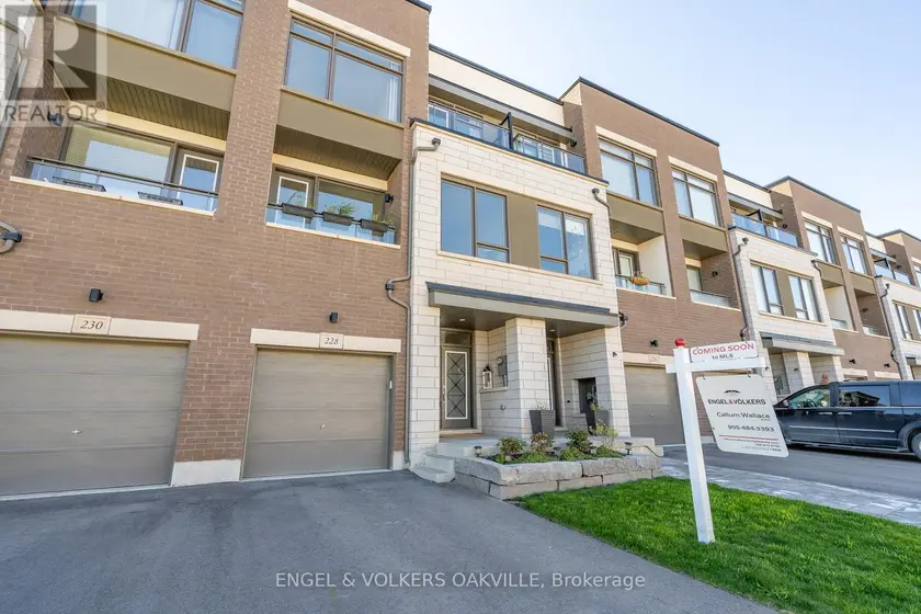 Townhouse at 228 WHEAT BOOM DRIVE, Oakville