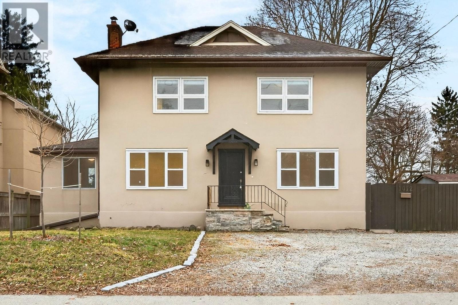 Multiplex at 1012 NORTH SHORE BOULEVARD E, Burlington (LaSalle)