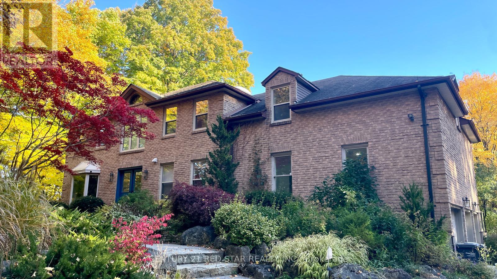Detached at 877 THE GRANGE SIDE ROAD, Caledon