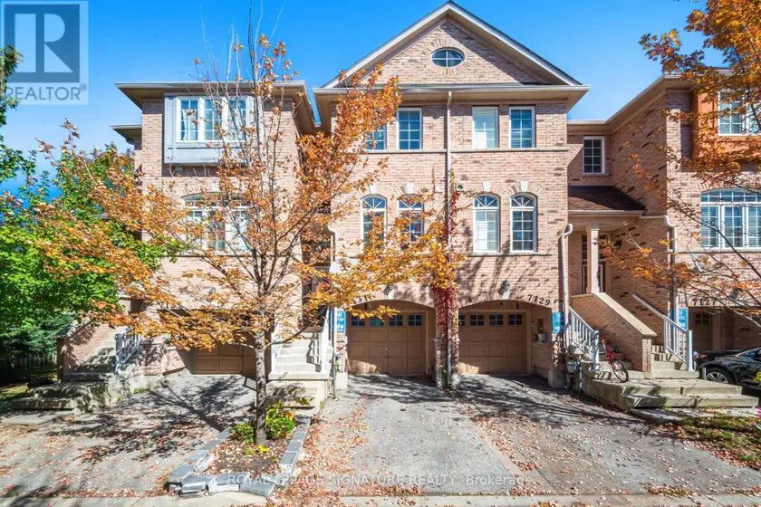 Townhouse at 7131 CHATHAM COURT, Mississauga