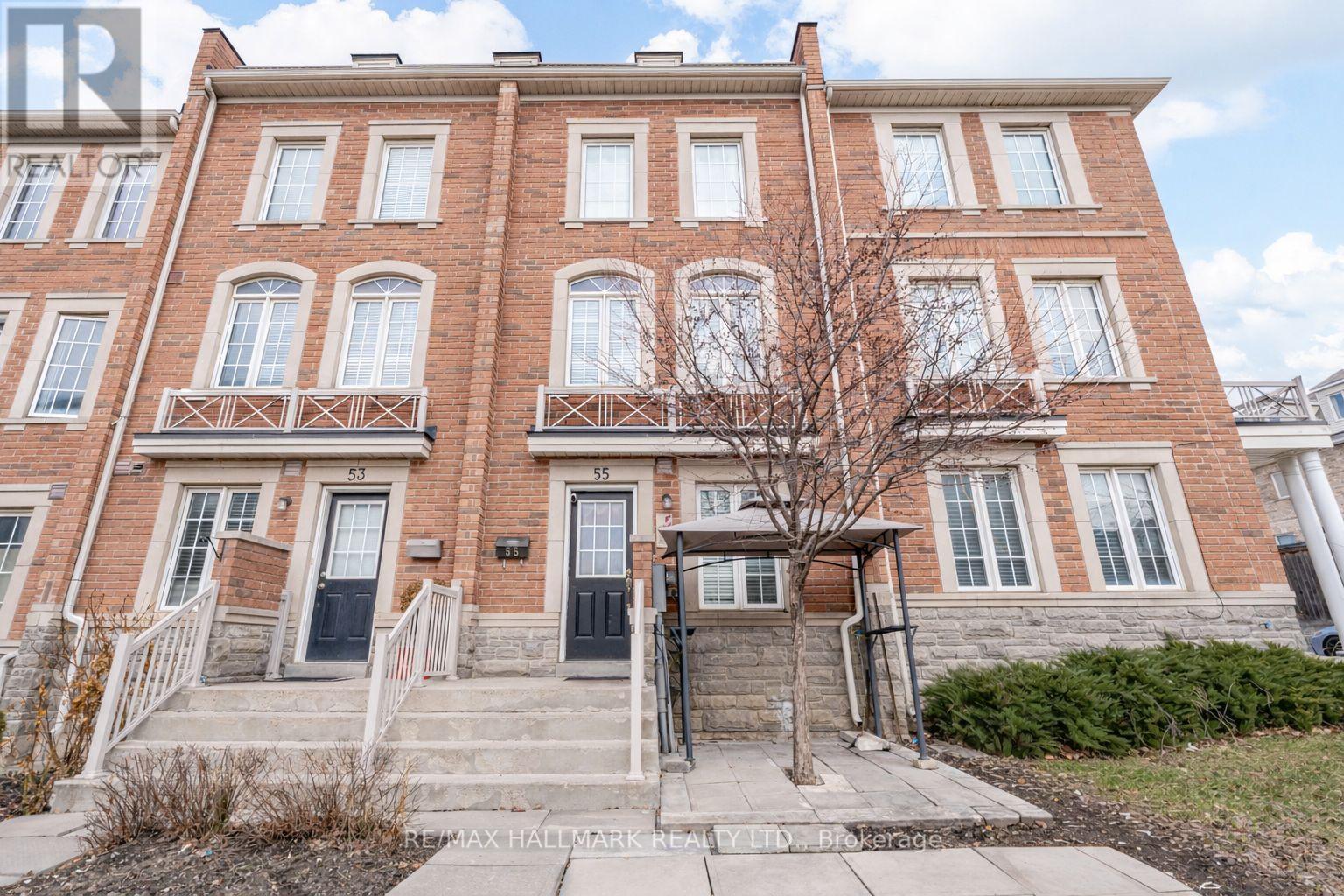 Townhouse at 55 TED WRAY CIRCLE, Toronto (Downsview-Roding-CFB)