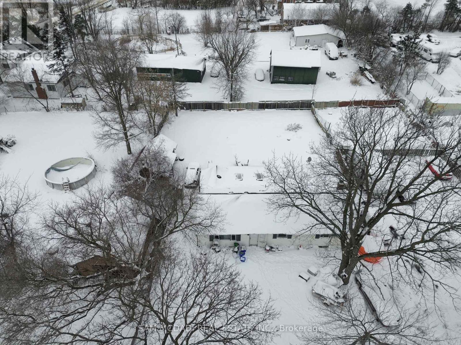 Detached at 10043 BRITANNIA ROAD, Milton