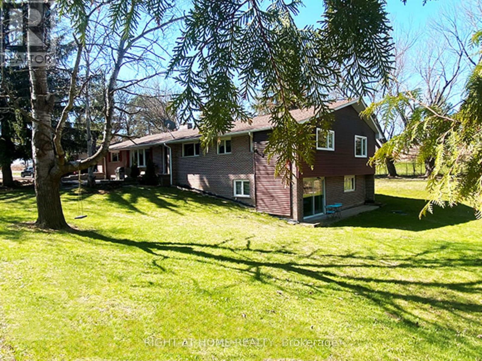 Detached at 7454 OLD CHURCH ROAD, Caledon