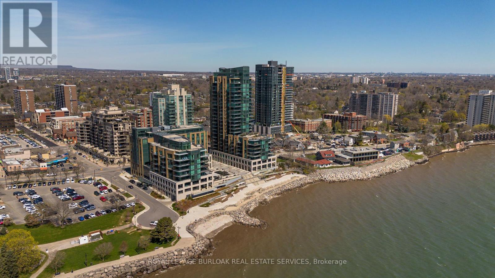 Apartment at 1303 - 2060 LAKESHORE ROAD, Burlington (Brant)