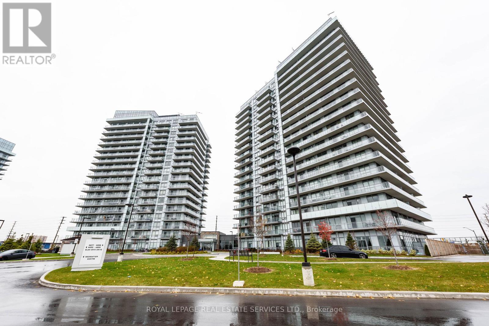 Apartment at 607 - 4677 GLEN ERIN DRIVE, Mississauga (Central Erin Mills)