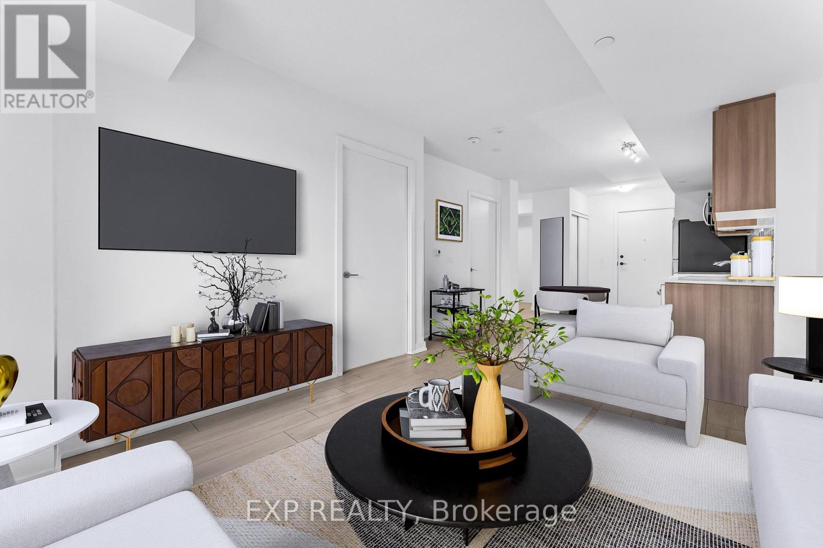 Apartment at 221 - 556 MARLEE AVENUE, Toronto (Yorkdale-Glen Park)
