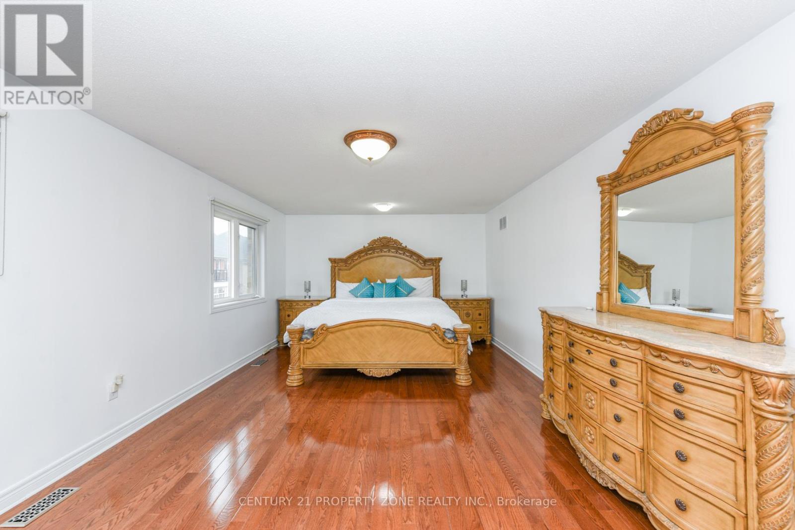 Detached at 24 JACKSONVILLE DRIVE, Brampton