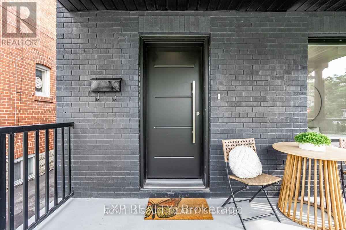 Semi-Detached/Link at BSMT - 9 GLENVALLEY DRIVE, Toronto (Mount Dennis)