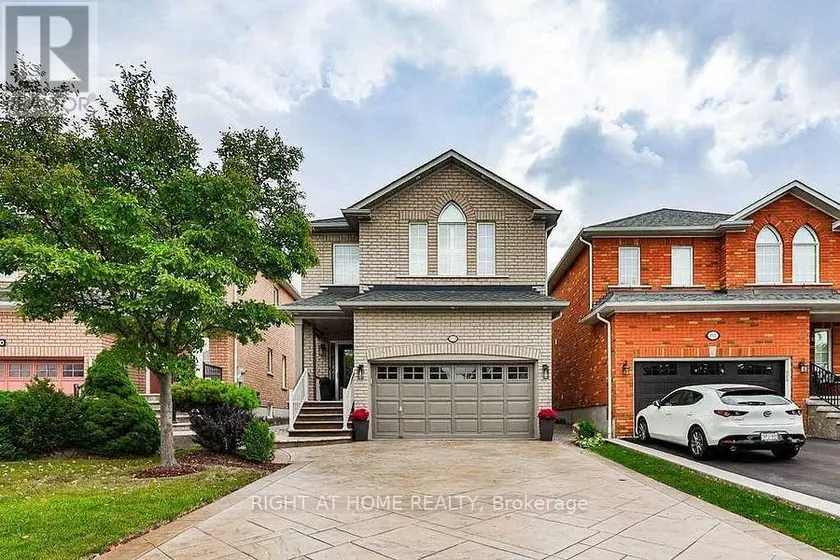 Detached at 814 BRASS WINDS PLACE, Mississauga
