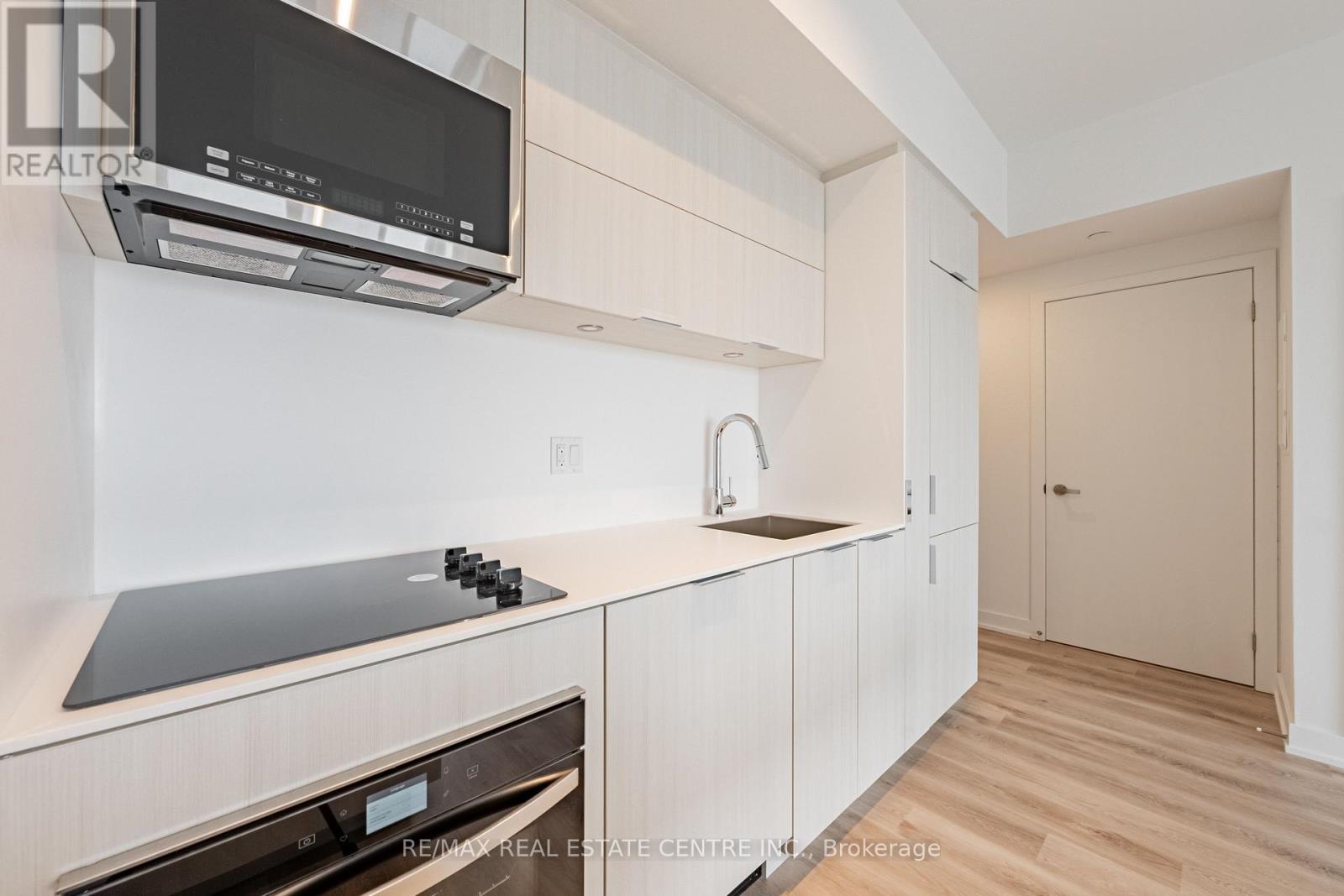 Apartment at 2107 - 370 MARTHA STREET, Burlington
