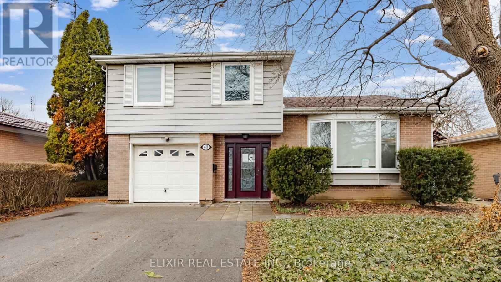 Detached at 43 BROMLEY CRESCENT, Brampton (Avondale)