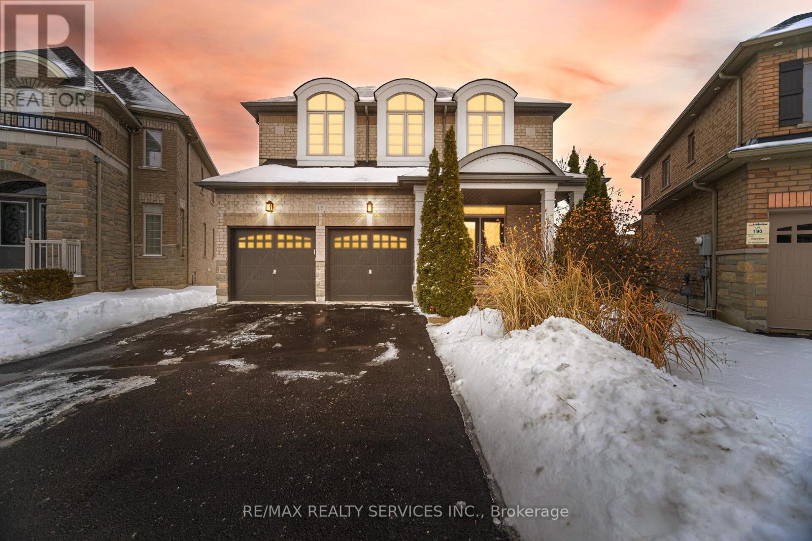 Detached at 17 ISLAND GROVE, Brampton (Credit Valley)