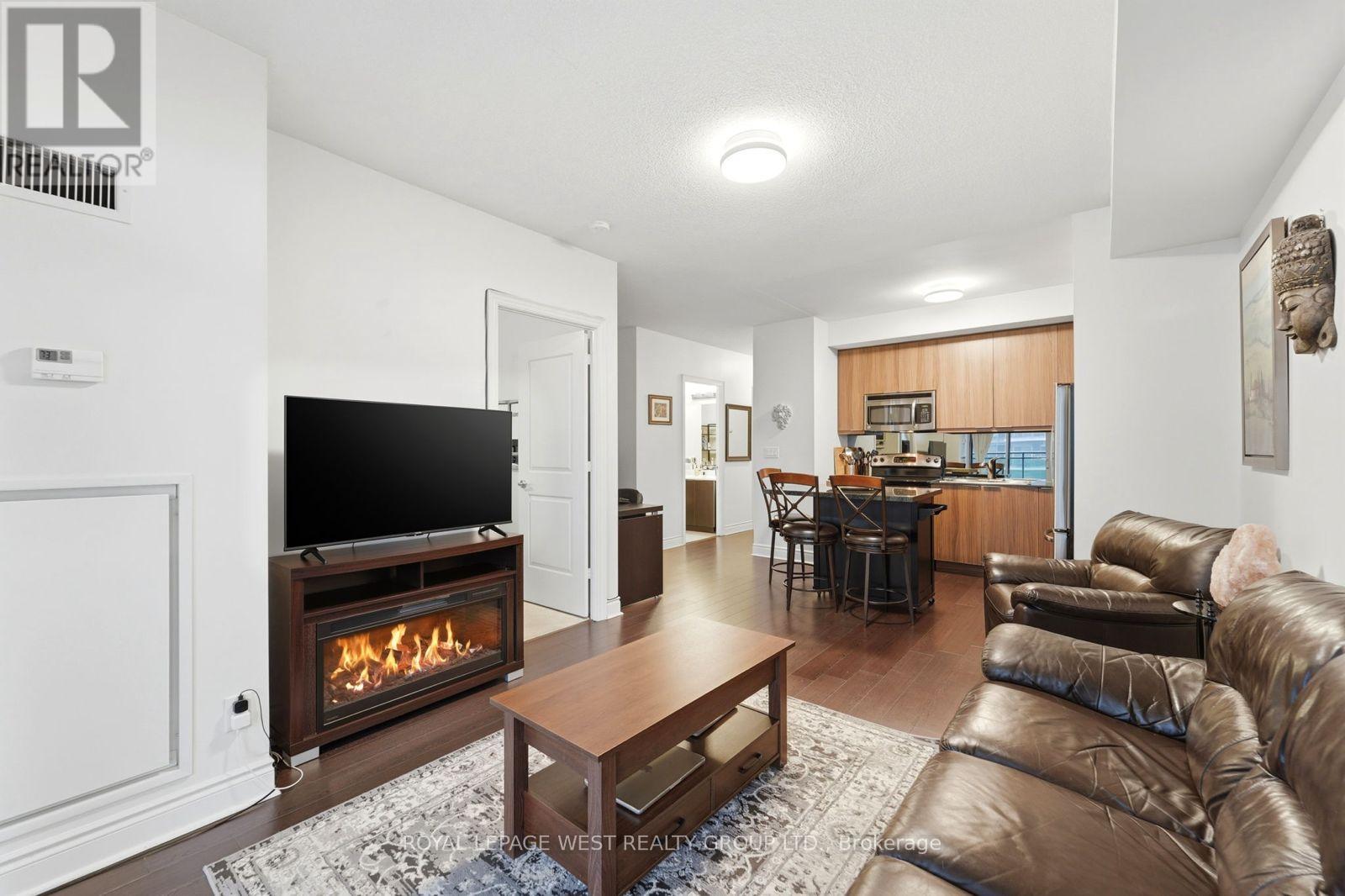 Apartment at 1406 - 16 BROOKERS LANE, Toronto (Mimico)