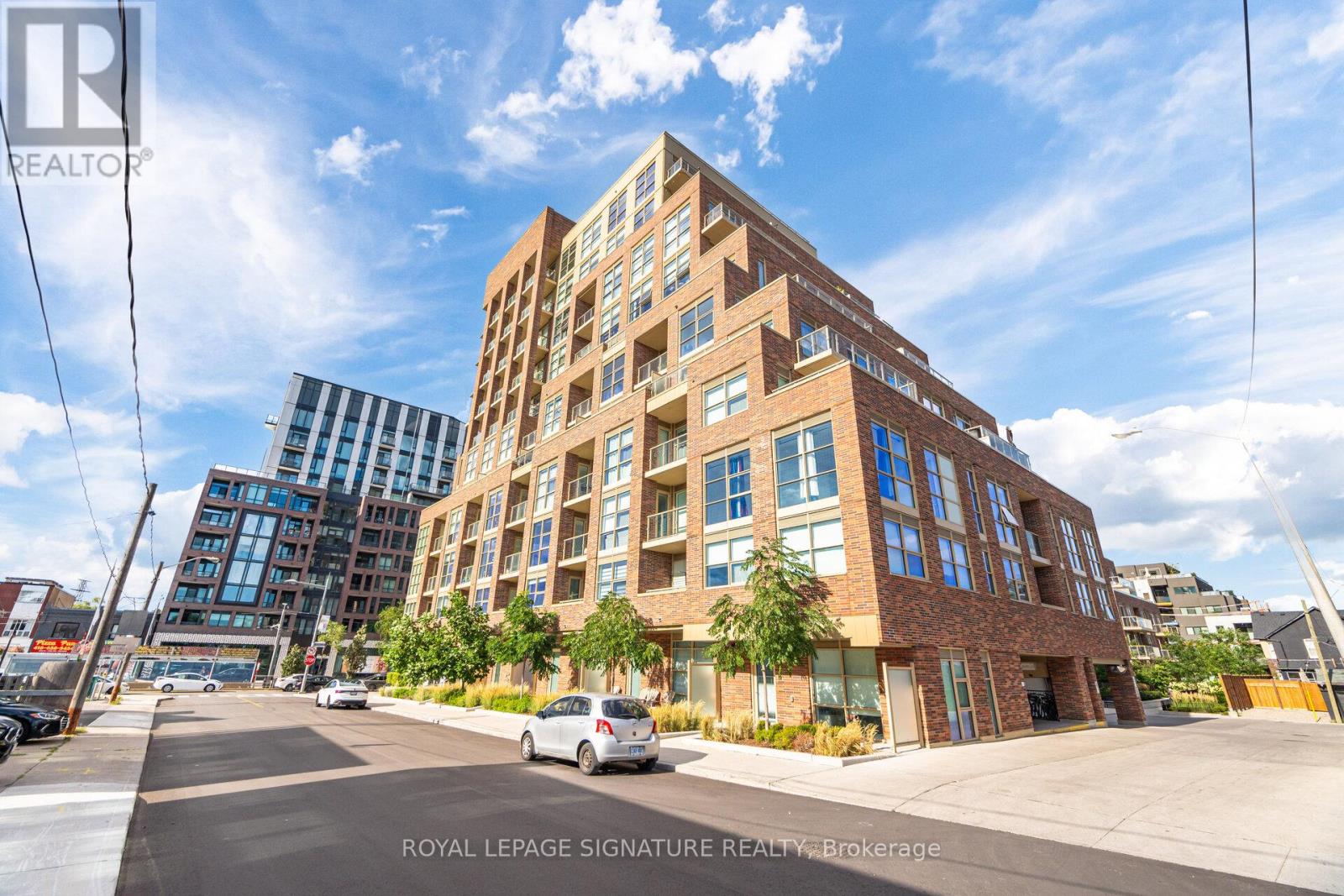 Apartment at 208 - 1787 ST CLAIR AVENUE W, Toronto (Weston-Pellam Park)