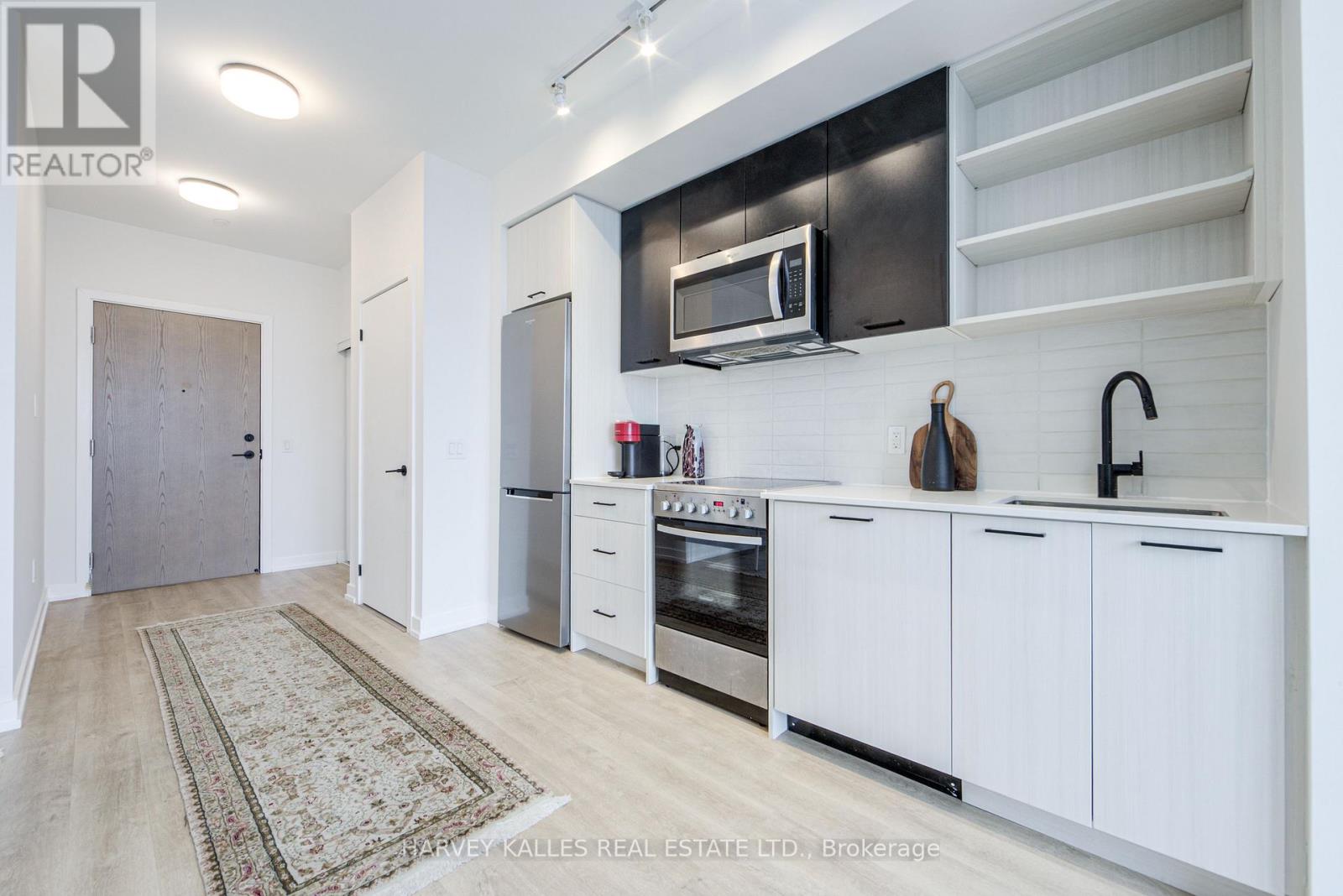 Apartment at 1001 - 2300 ST CLAIR AVENUE W, Toronto