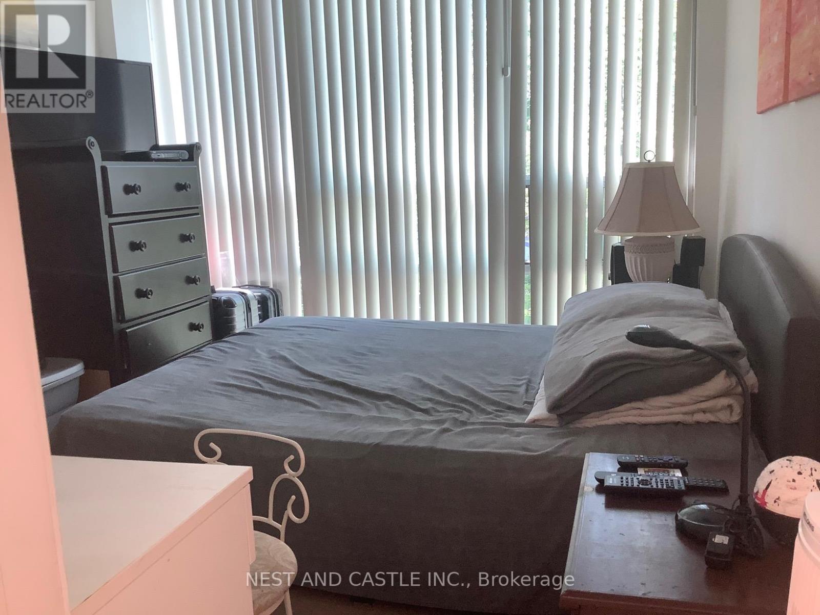 Townhouse at 132 - 70 ABSOLUTE AVENUE, Mississauga (City Centre)