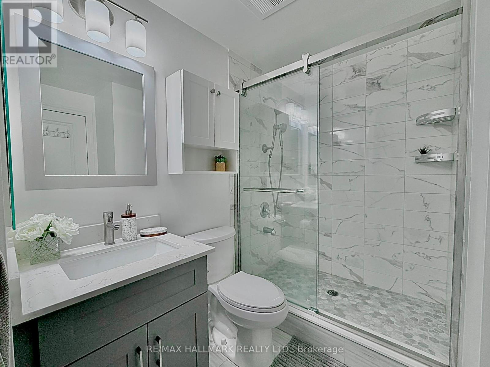 Apartment at 323 - 58 MARINE PARADE DRIVE, Toronto