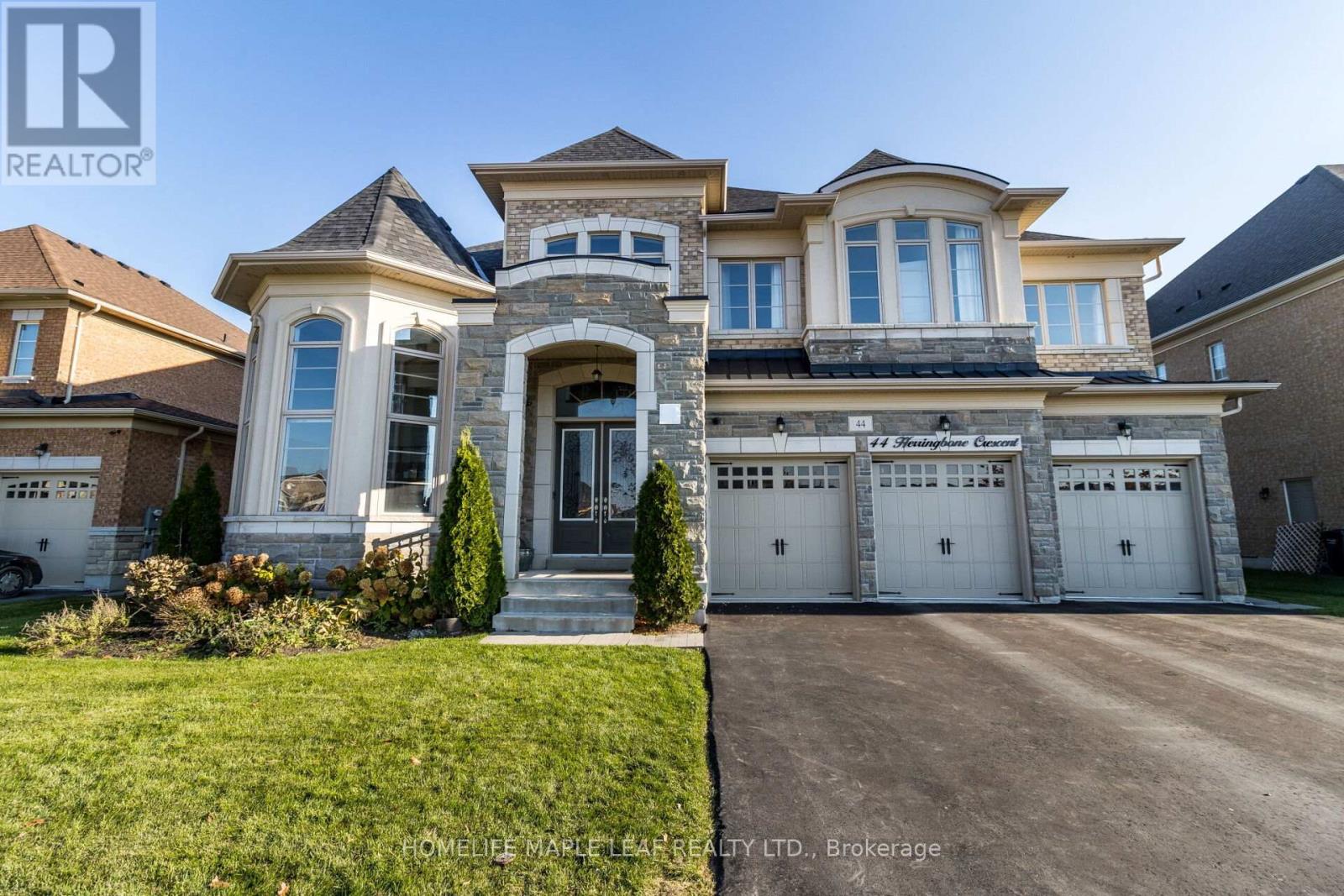 Detached at 44 HERRINGBONE CRESCENT, Brampton (Toronto Gore Rural Estate)