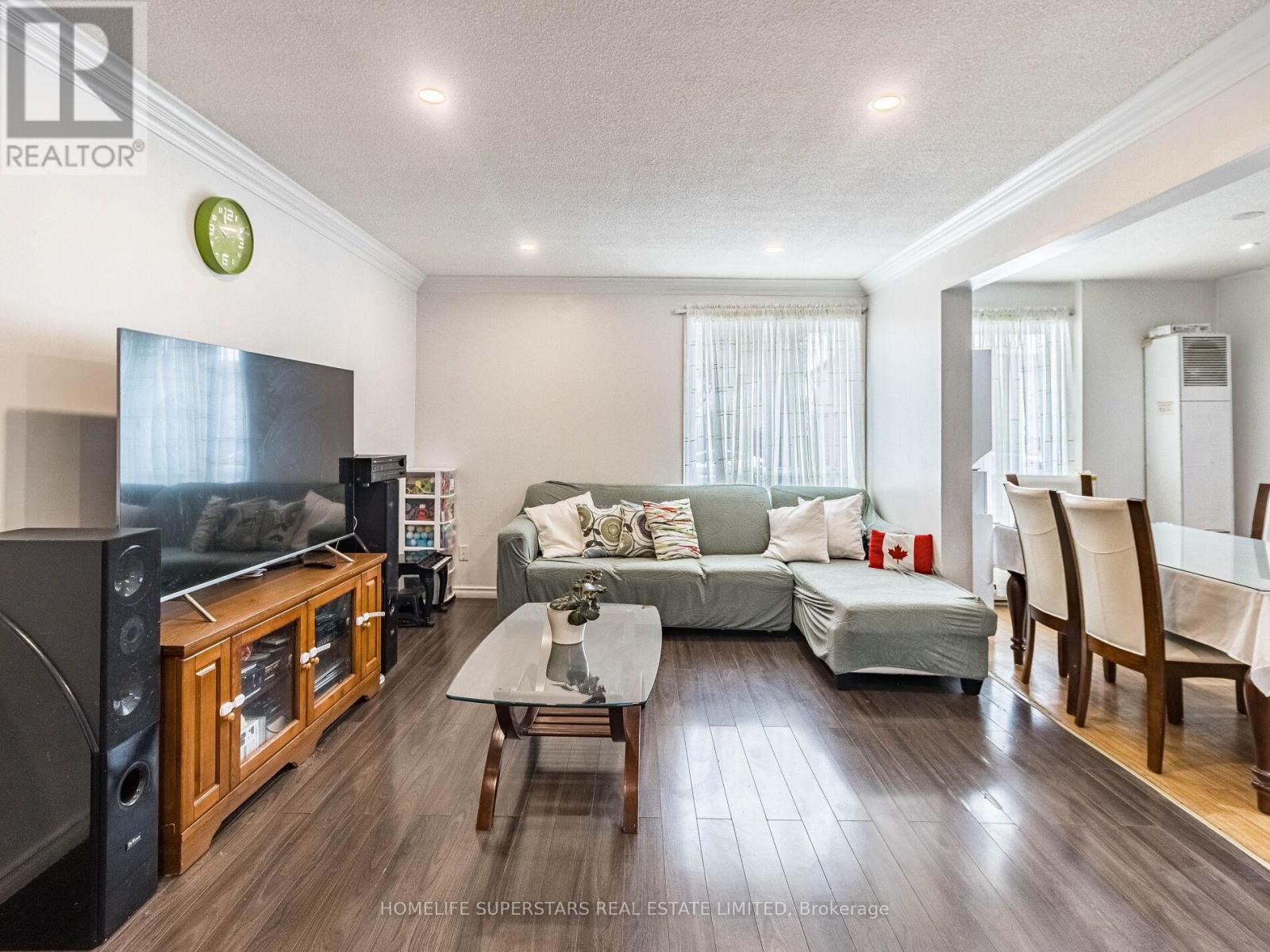 Detached at 3 HALEY COURT, Brampton