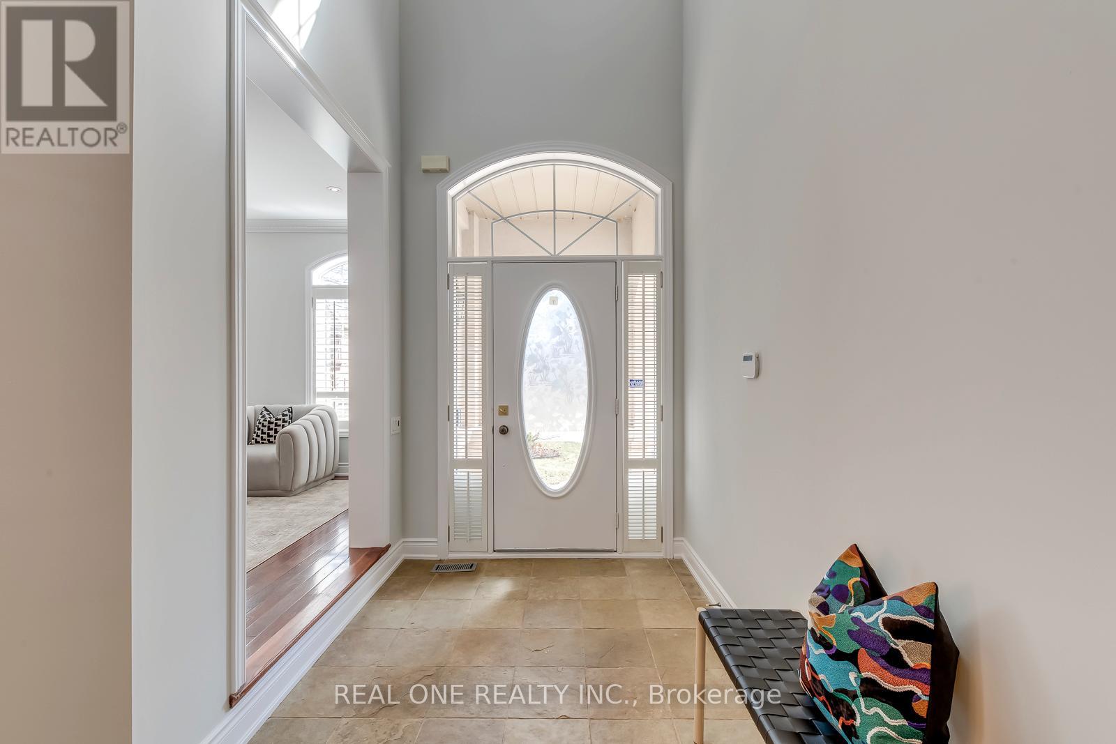 Detached at 96 SPRING AZURE CRESCENT, Oakville