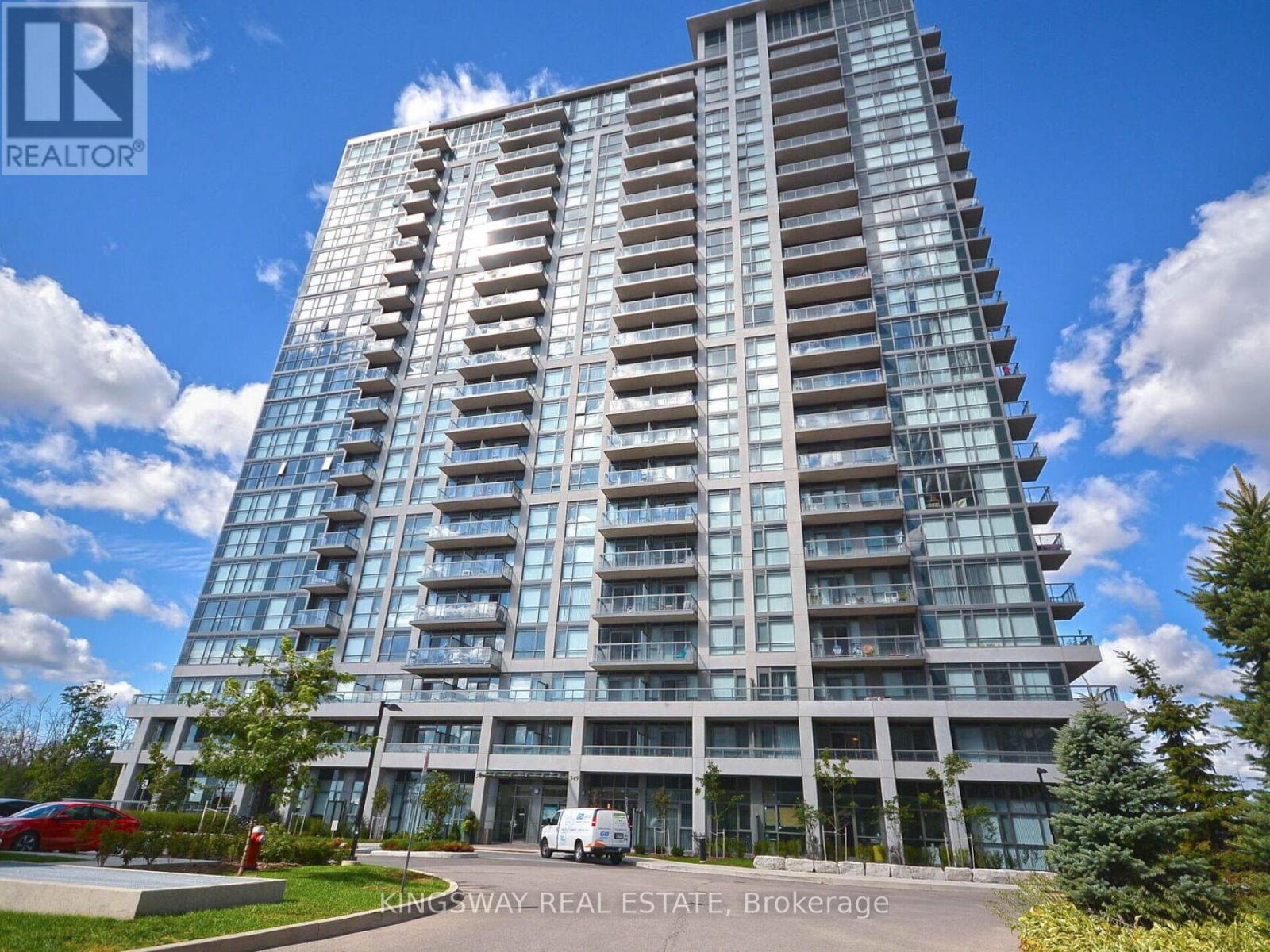 Apartment at PH 111 - 349 RATHBURN ROAD, Mississauga (City Centre)