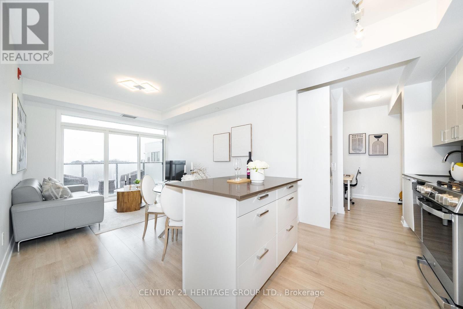 Apartment at 610 - 385 OSLER STREET, Toronto (Weston-Pellam Park)