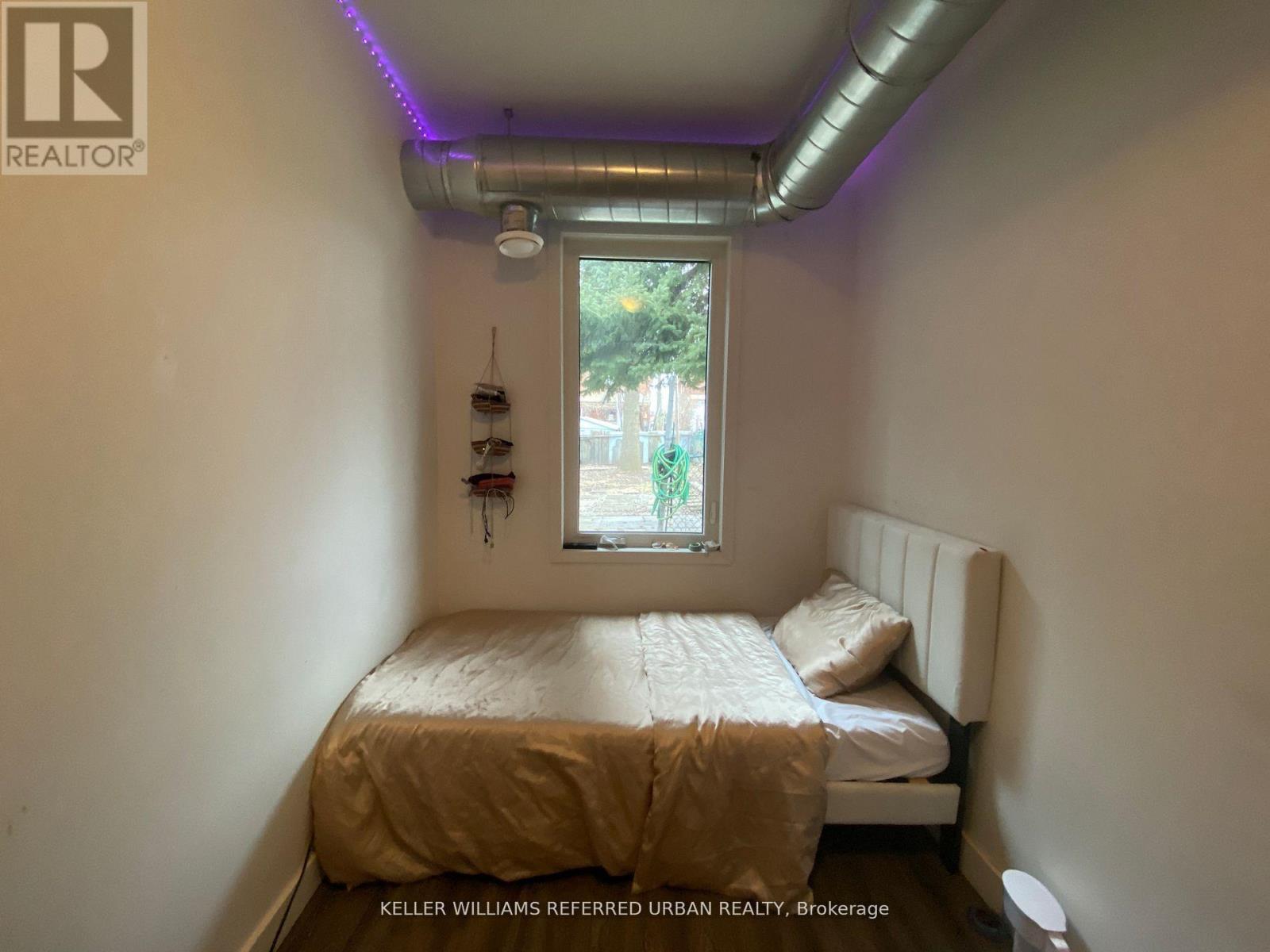 Other at ROOM 3 - 344 BARTLETT AVENUE N, Toronto (Dovercourt-Wallace Emerson-Junction)