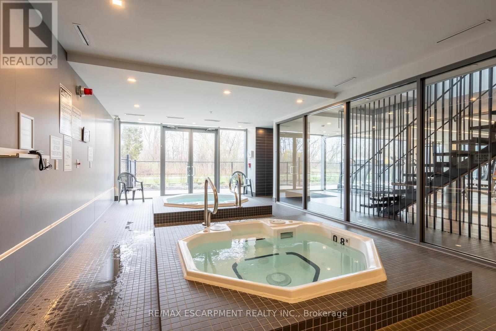 Apartment at B418 - 5240 DUNDAS STREET, Burlington