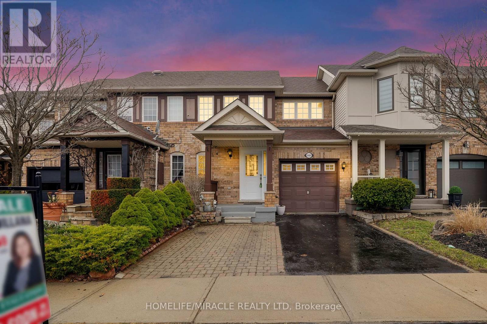Townhouse at 2487 APPALACHAIN DRIVE, Oakville (WM Westmount)