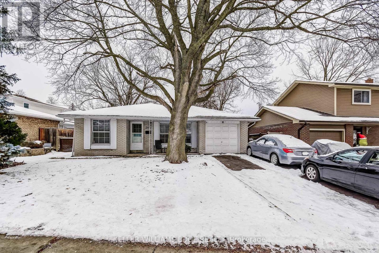 Detached at 2145 SANDRINGHAM DRIVE, Burlington (Brant Hills)
