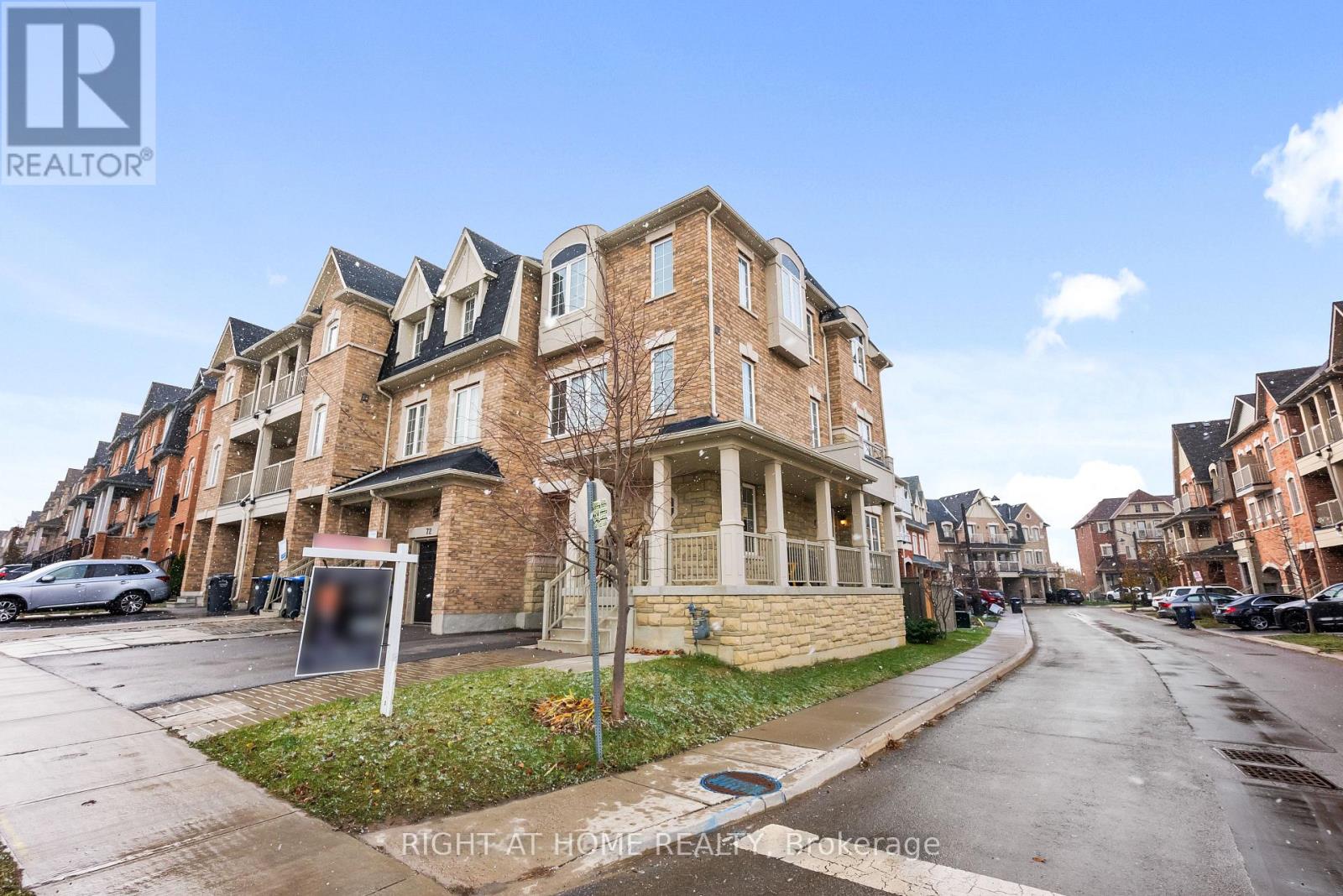 Townhouse at 2 SHIFF CRESCENT, Brampton (Heart Lake East)