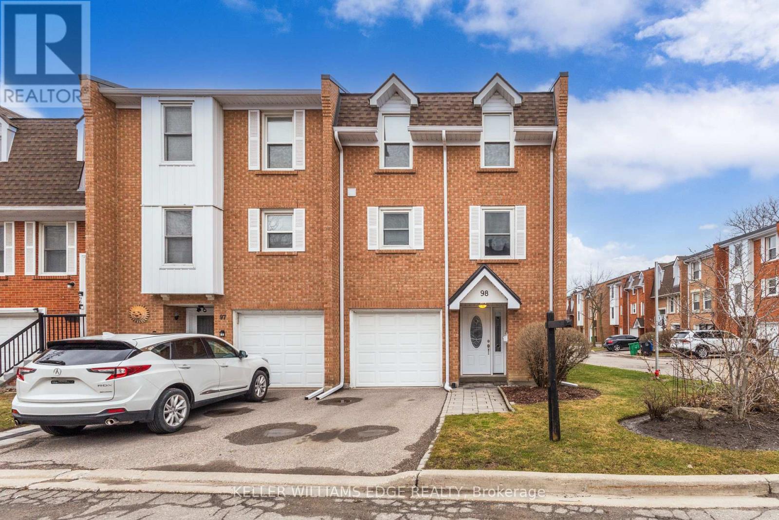 Townhouse at #98 - 333 MEADOWS BOULEVARD, Mississauga (Rathwood)