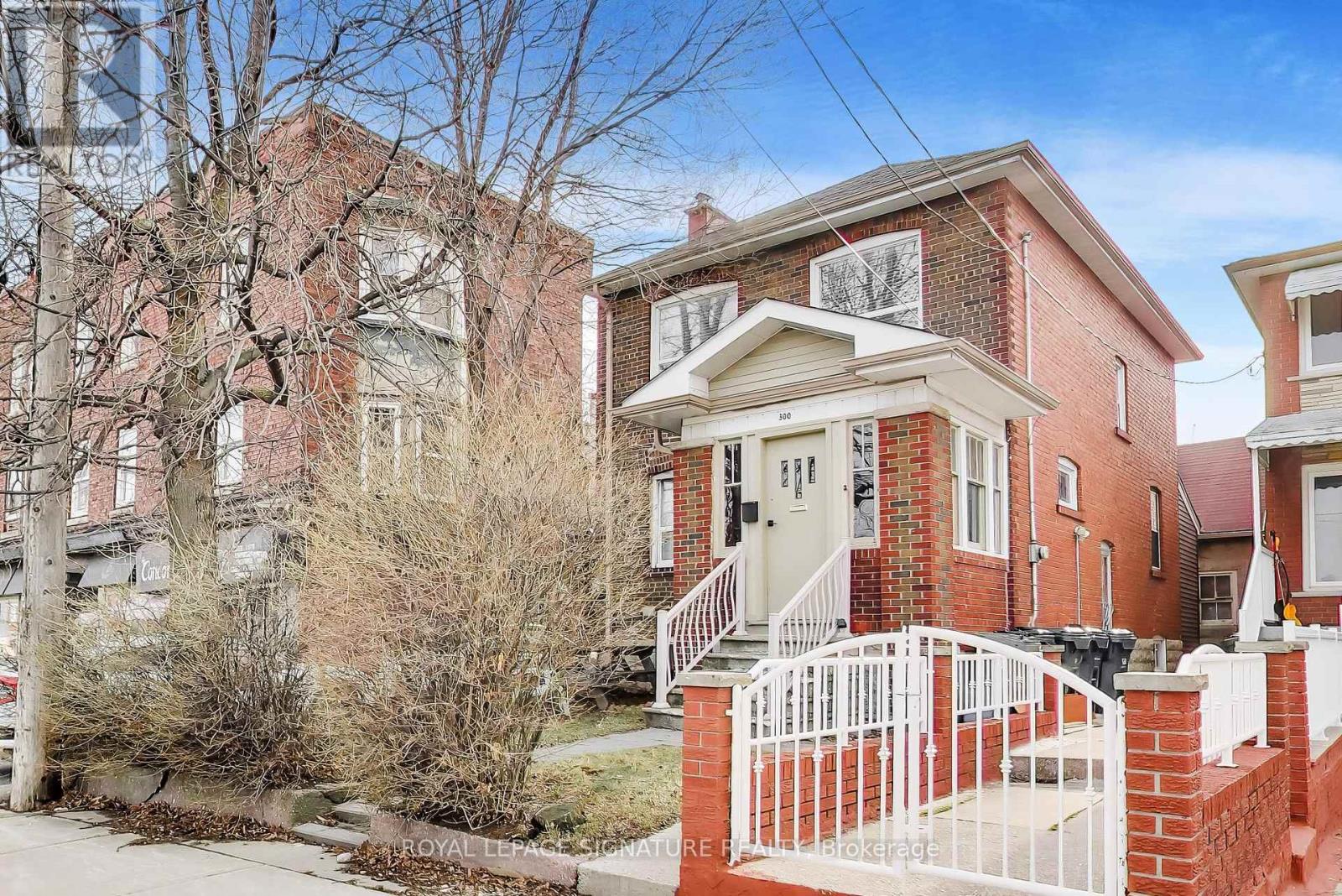 Detached at 300 CONCORD AVENUE, Toronto (Dovercourt-Wallace Emerson-Junction)