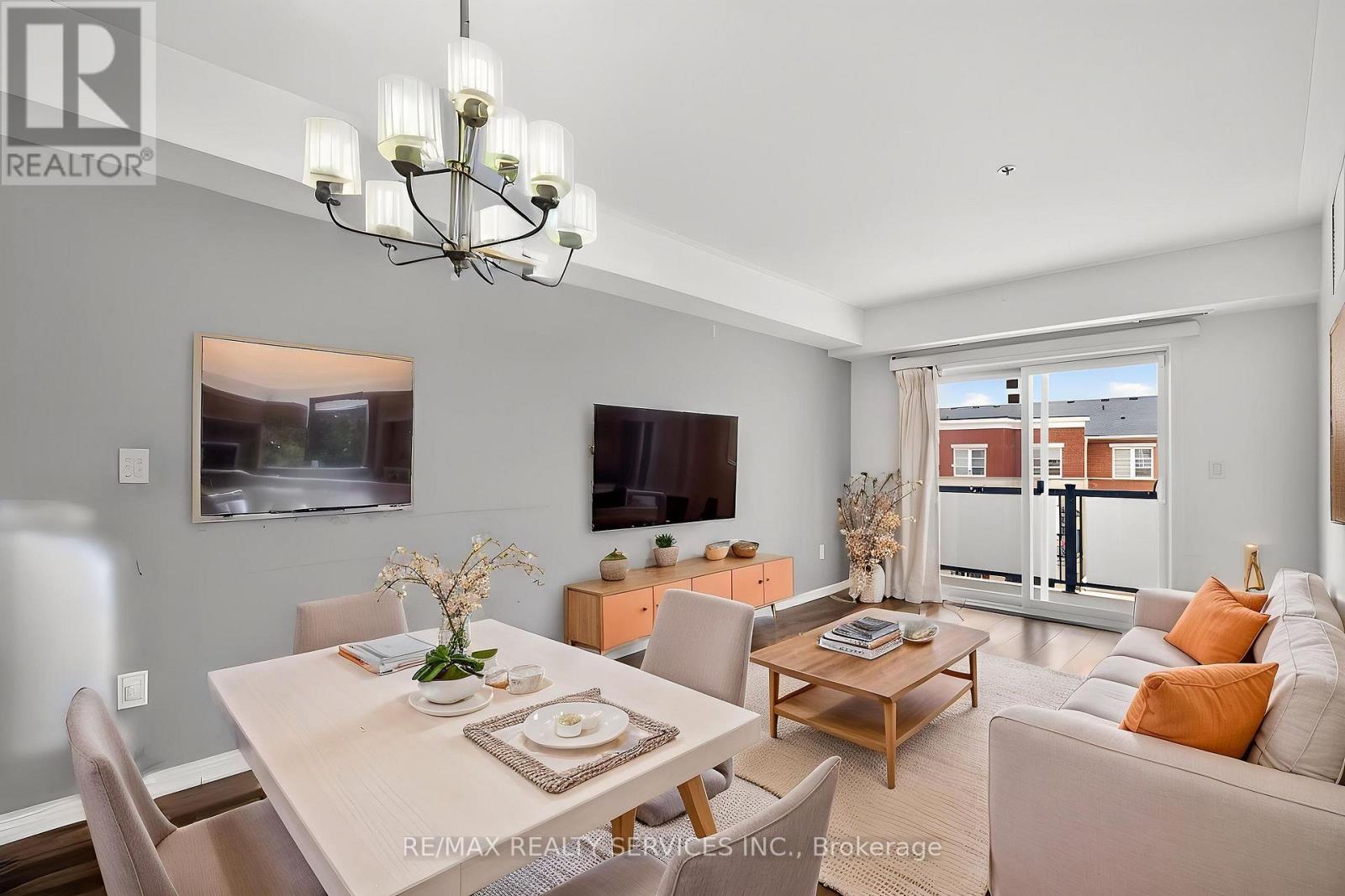 Apartment at 301 - 70 BAYCLIFFE CRESCENT, Brampton