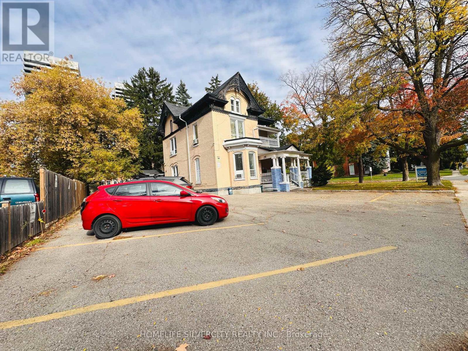 Multiplex at 4 - 50 NELSON STREET W, Brampton
