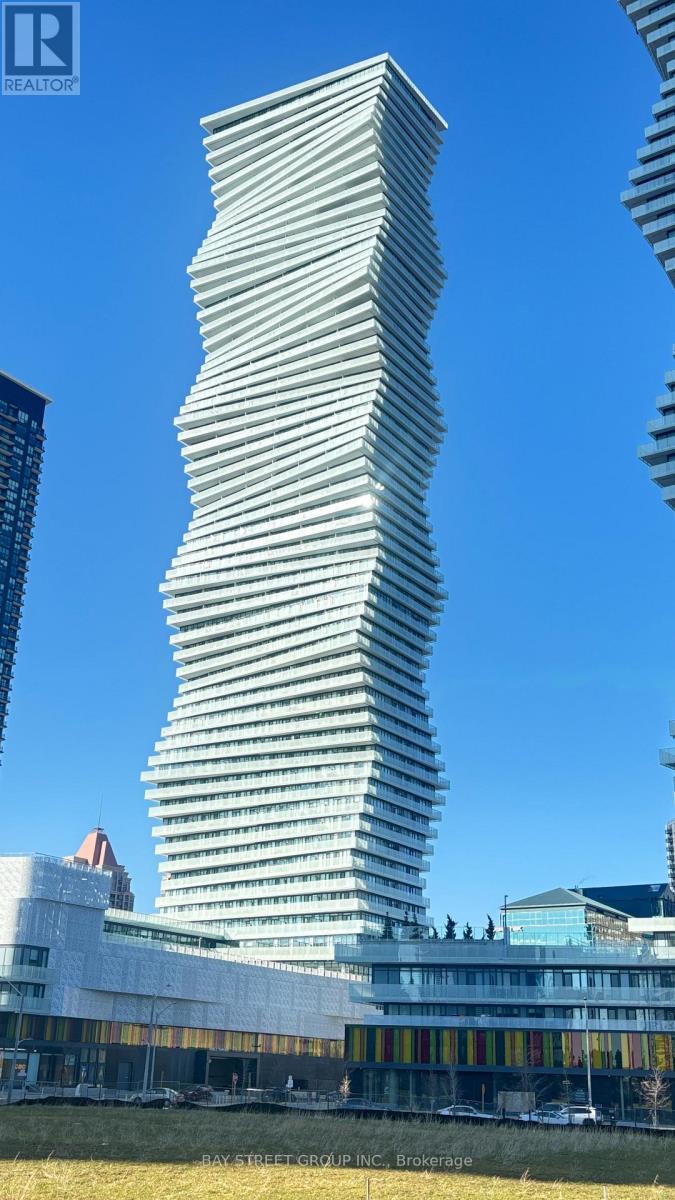 Apartment at 1004 - 3900 CONFEDERATION PARKWAY, Mississauga (City Centre)